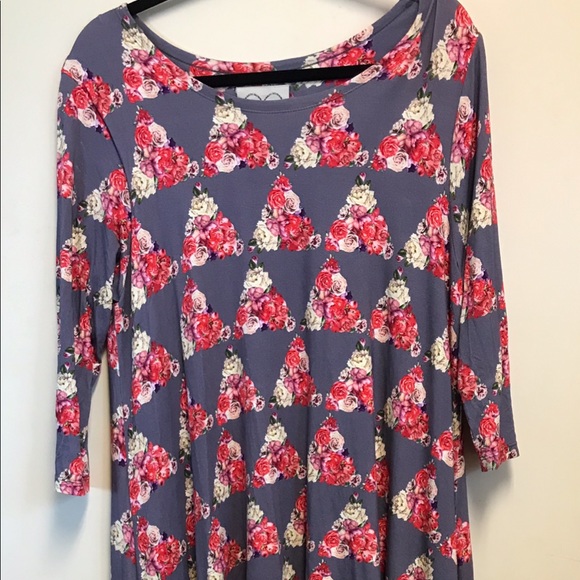 Hula Tease Dresses & Skirts - Hula Tease Flow Dress